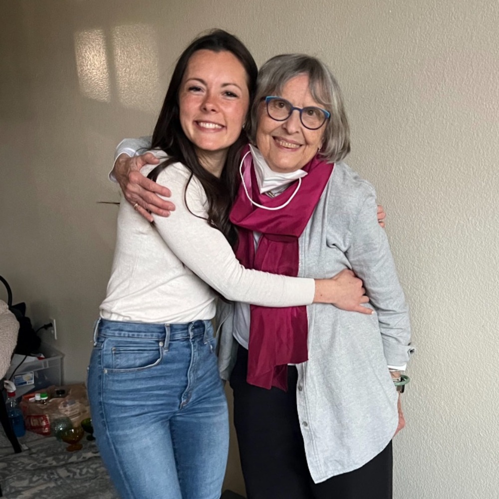 Meet your Posher, Courtney